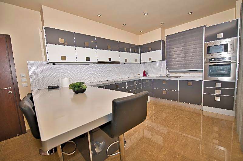 Marini Luxury Apartments and Suites