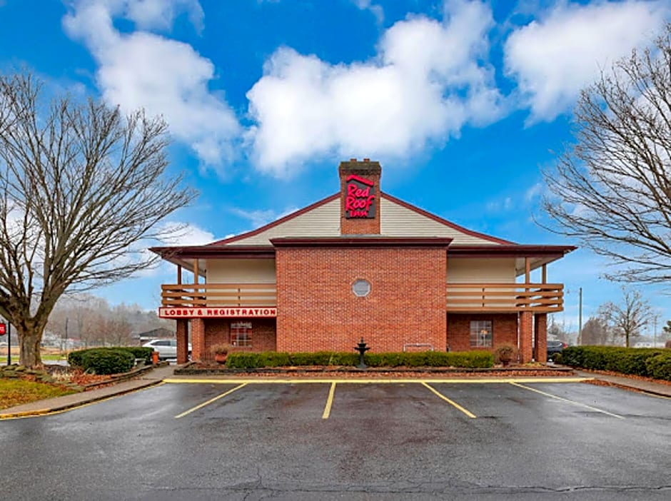 Red Roof Inn Uhrichsville