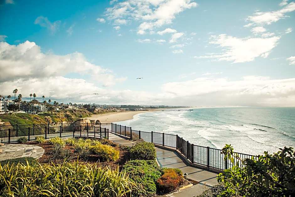 Shore Cliff Hotel