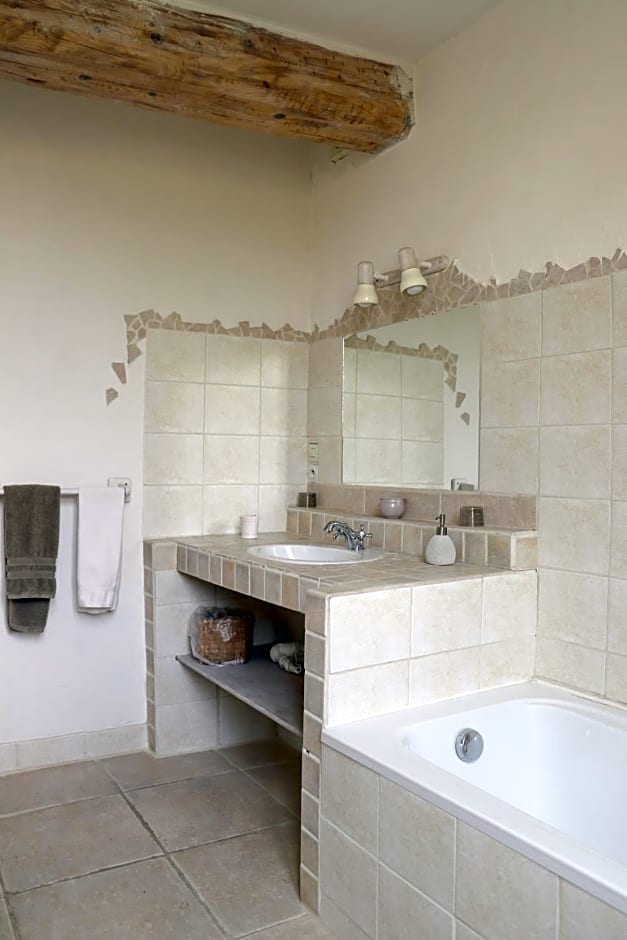 DOMAINE DE MARLAS - CHAMBRES D'HÔTES