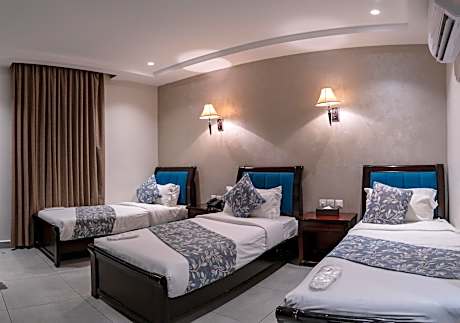 Classic Triple Room