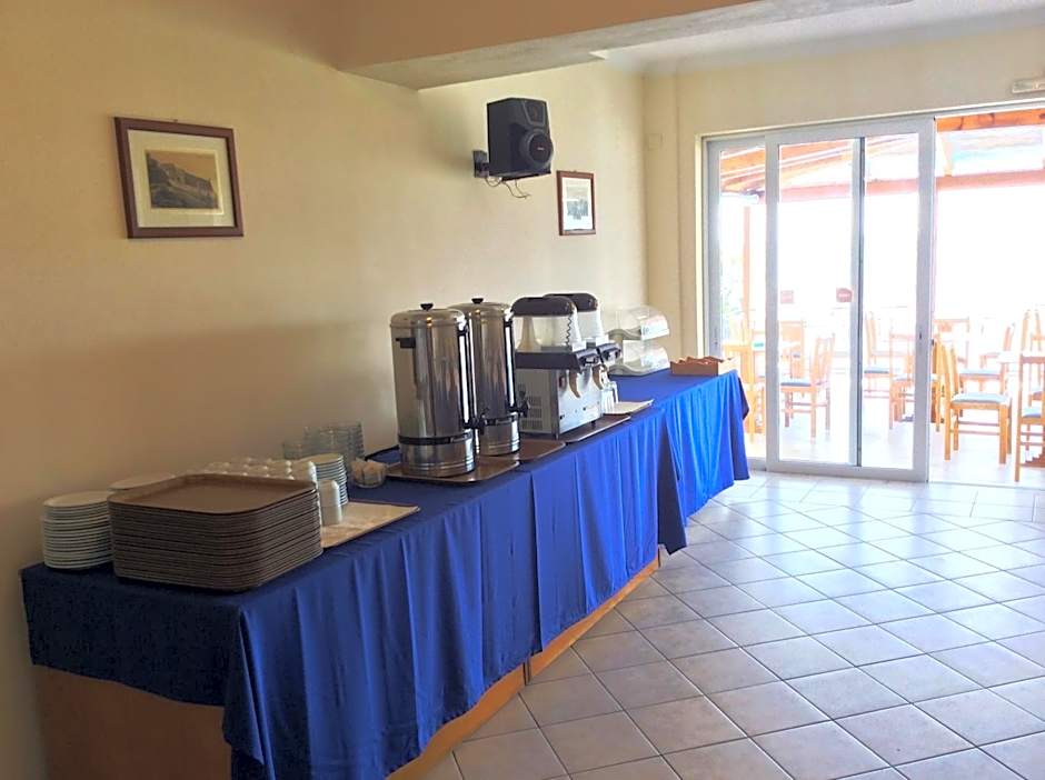 Andreolas Beach Hotel