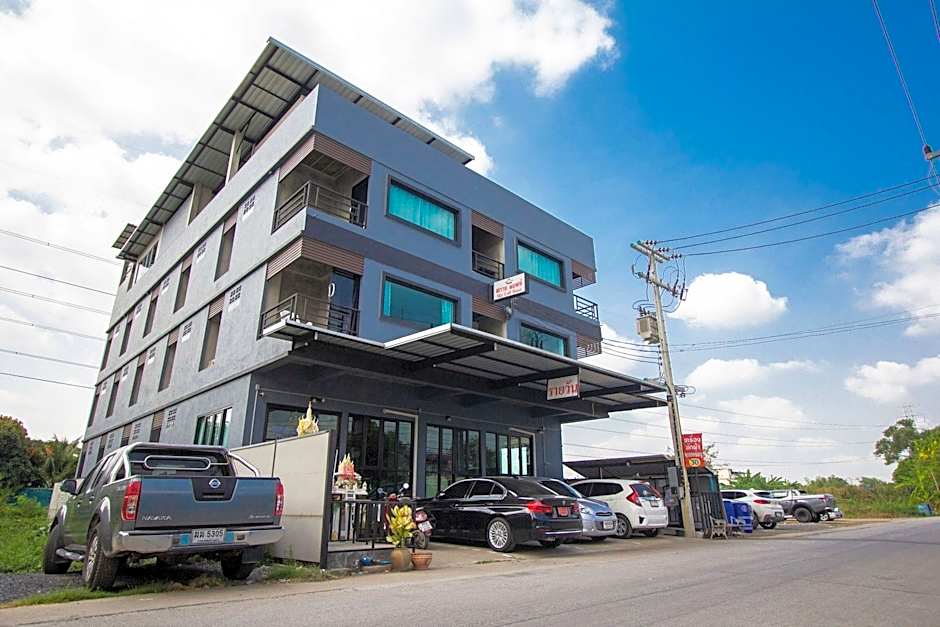 The Sky Loft Hotel