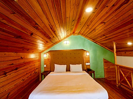 King Suite - Accessible