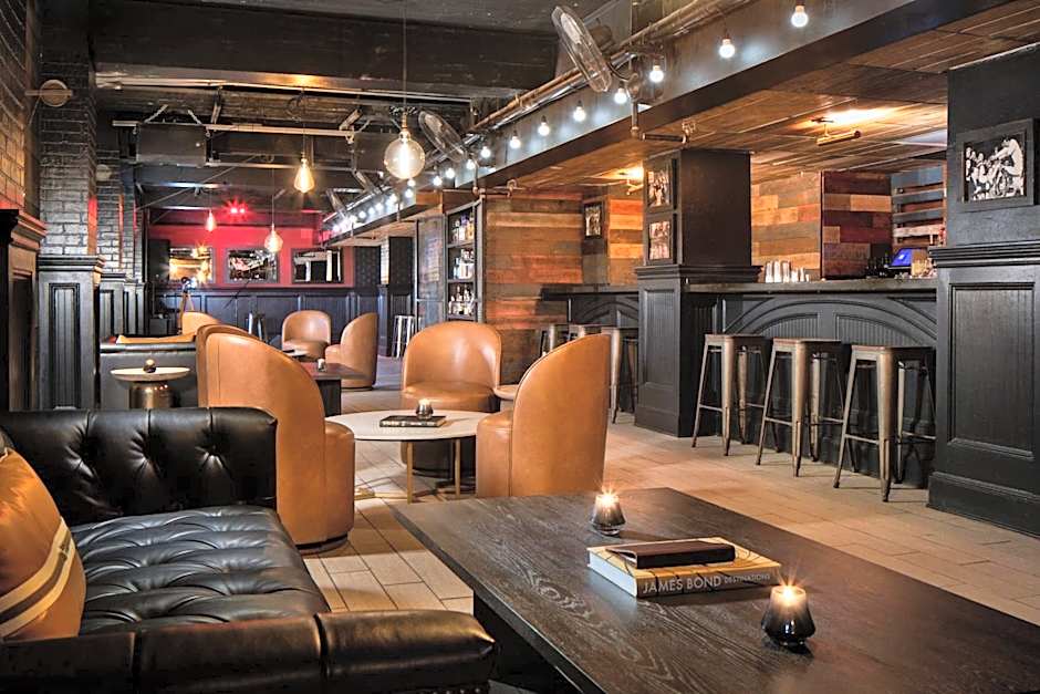 The LaSalle Hotel, Bryan College Station, a Tribute Portfolio Hotel