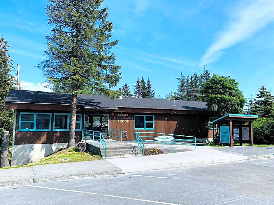 Seward Adventure Lodge