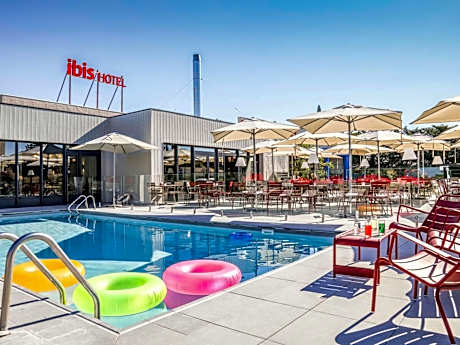 ibis Orange Centre Échangeur A7 A9