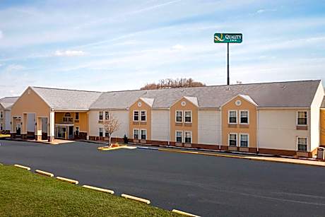 Quality Inn Fairmont