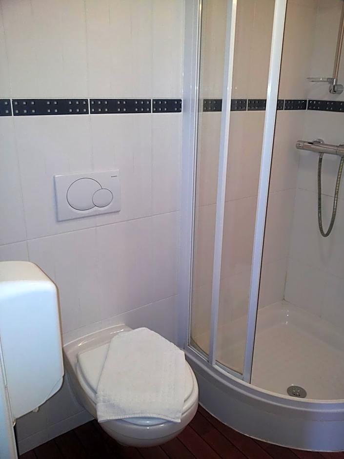 Cit'Hotel Du Port Rhu