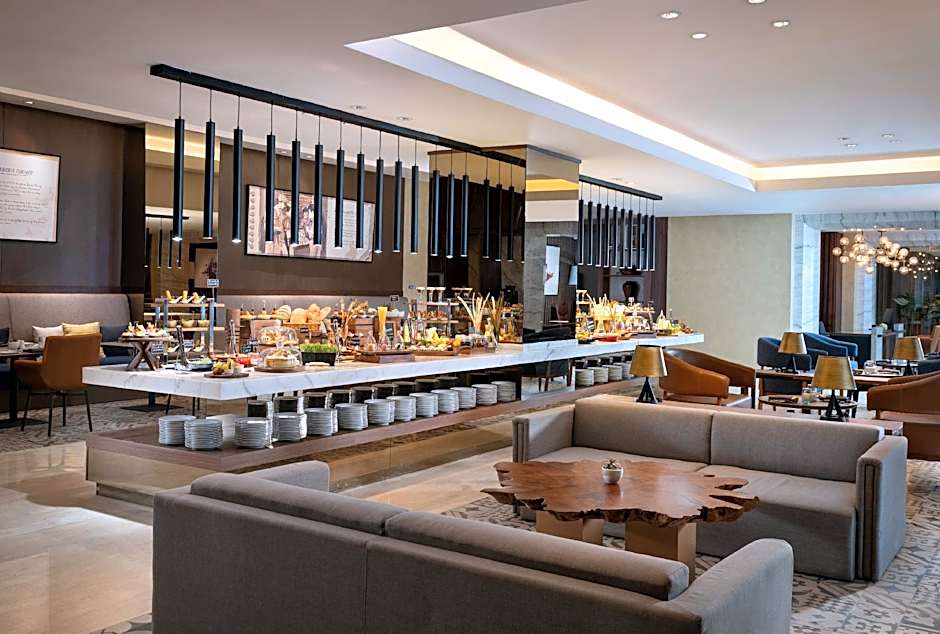 DoubleTree by Hilton Surabaya