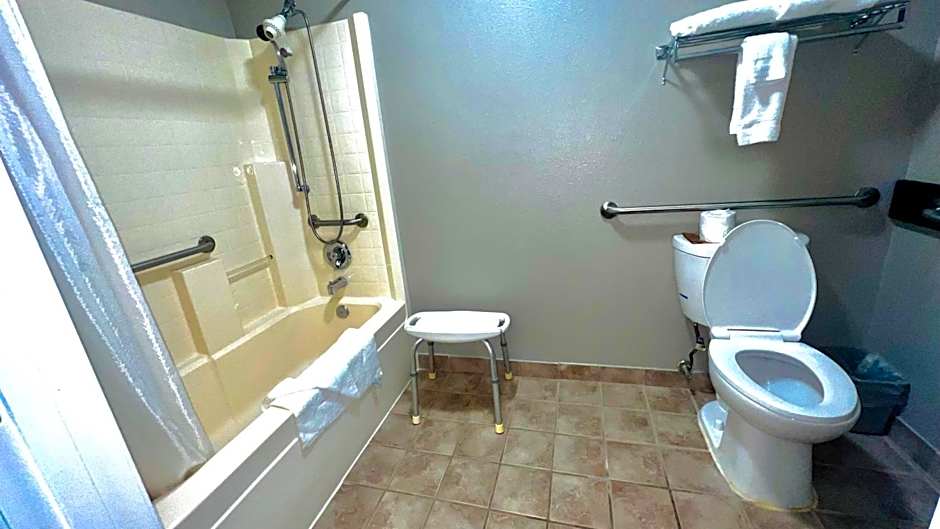 Studio 6 Suites Portland, OR Downtown OHSU