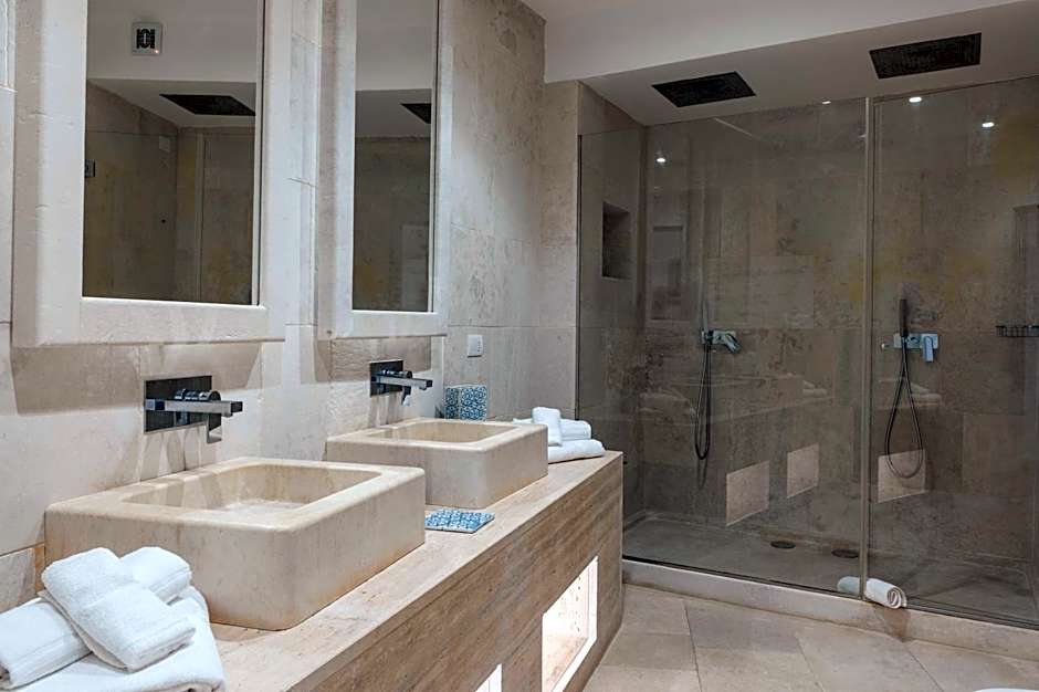 HOTEL BARONE DI MARE