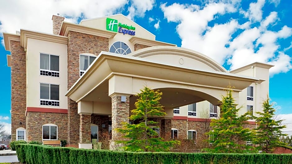 Holiday Inn Express Hotel & Suites East End