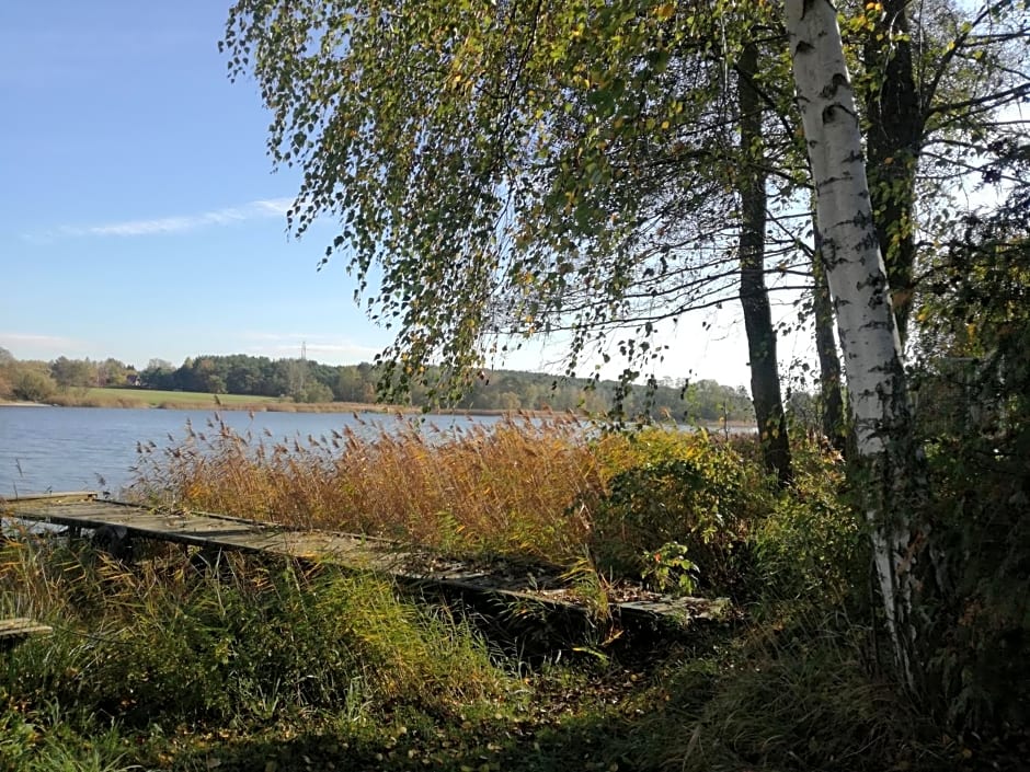 Domek letniskowy nad jeziorem