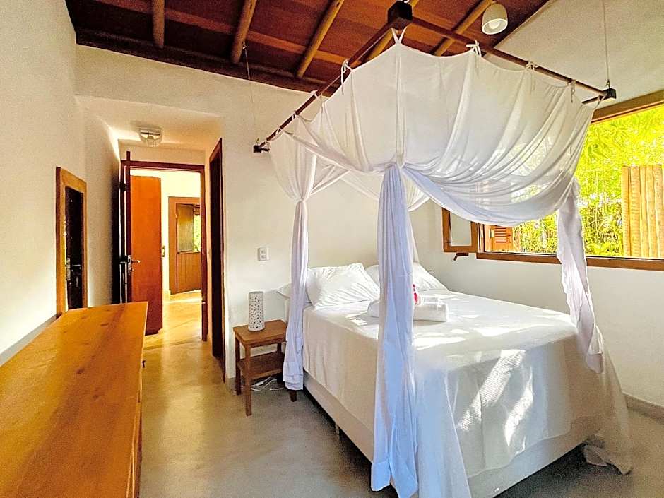 Casa com piscina e vista para a Praia do Espelho