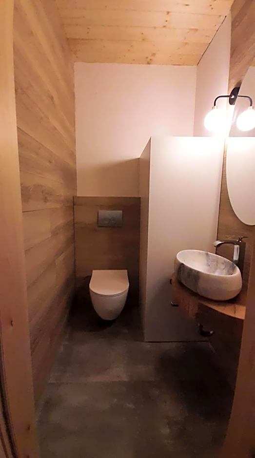 Bieszczady Domek Nad Stawem