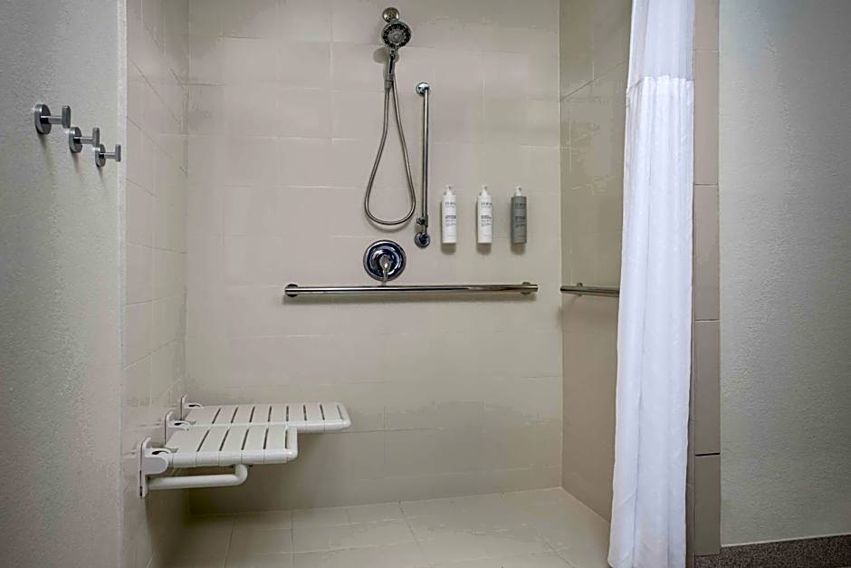 Spark by Hilton Miami Doral