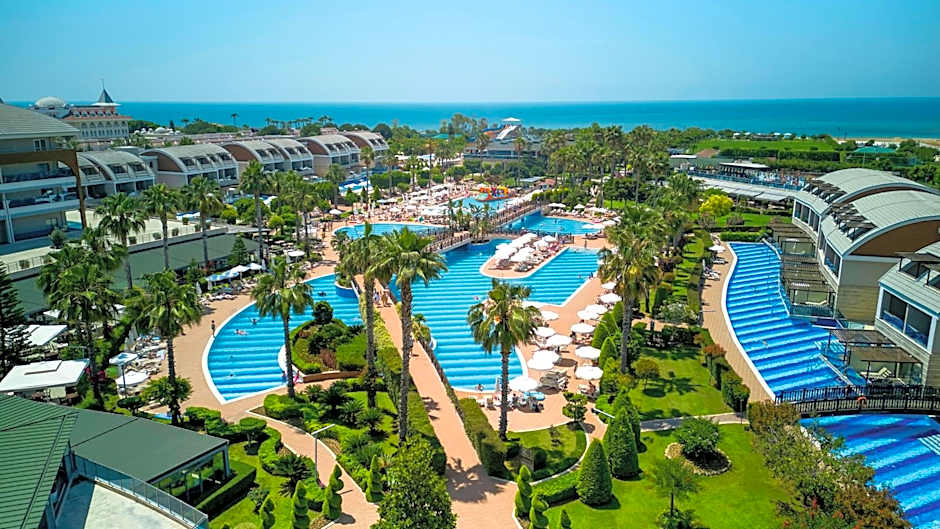 Tui Magic Life Jacaranda