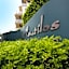 Nautilos On The Harbour