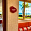 Beach Hotel Terracotta