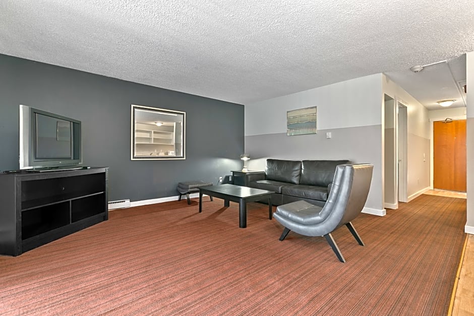 Sunrise Garden Suites