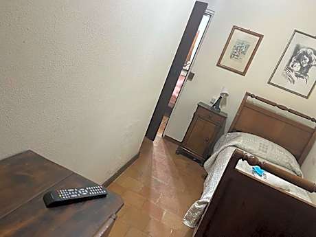 Small Single Room