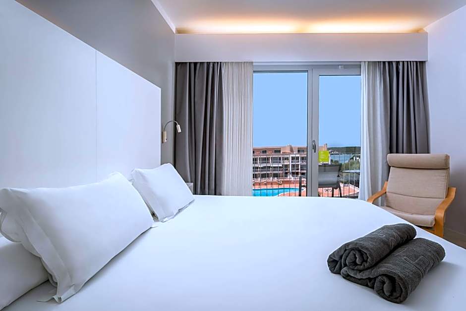 ARTIEM Carlos - Adults Only