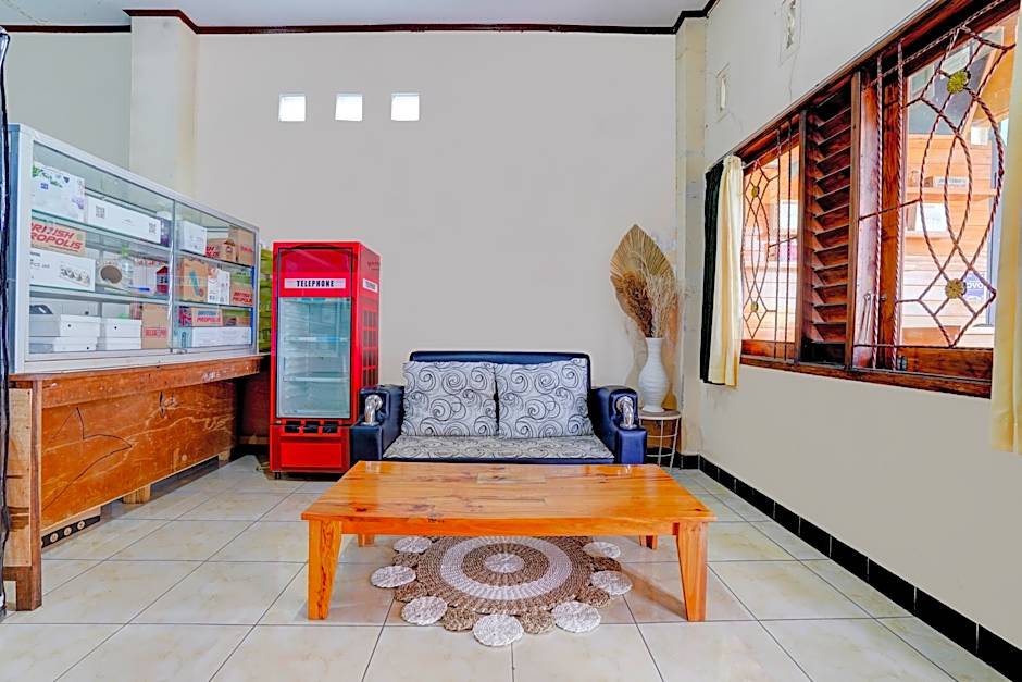 OYO 113676 Wisma Al-fahmi Syariah