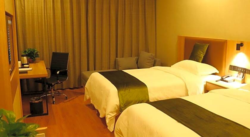 GreenTree Inn Heze Cao County Railway Station