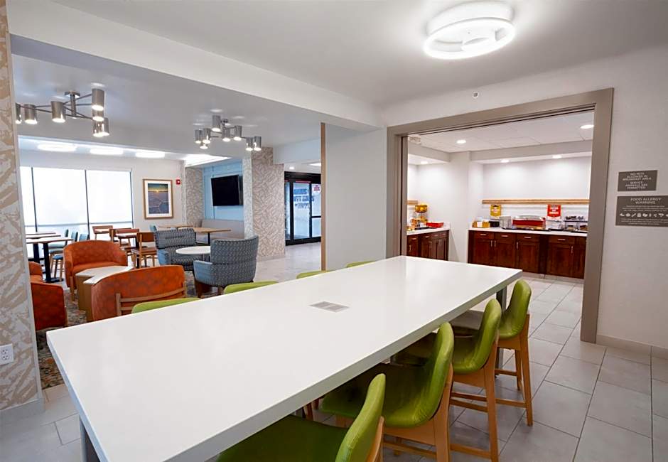 Hampton Inn By Hilton Salt Lake City-North