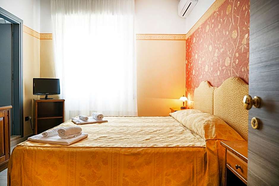 Hotel Riviera