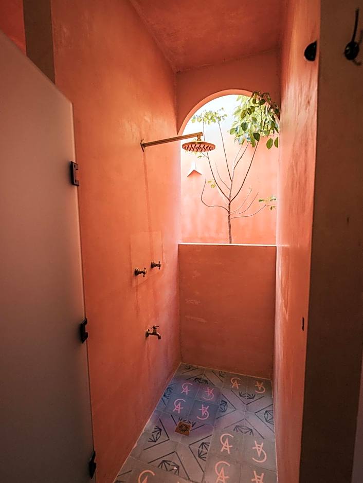 Casa Amate 61 Boutique Hostel