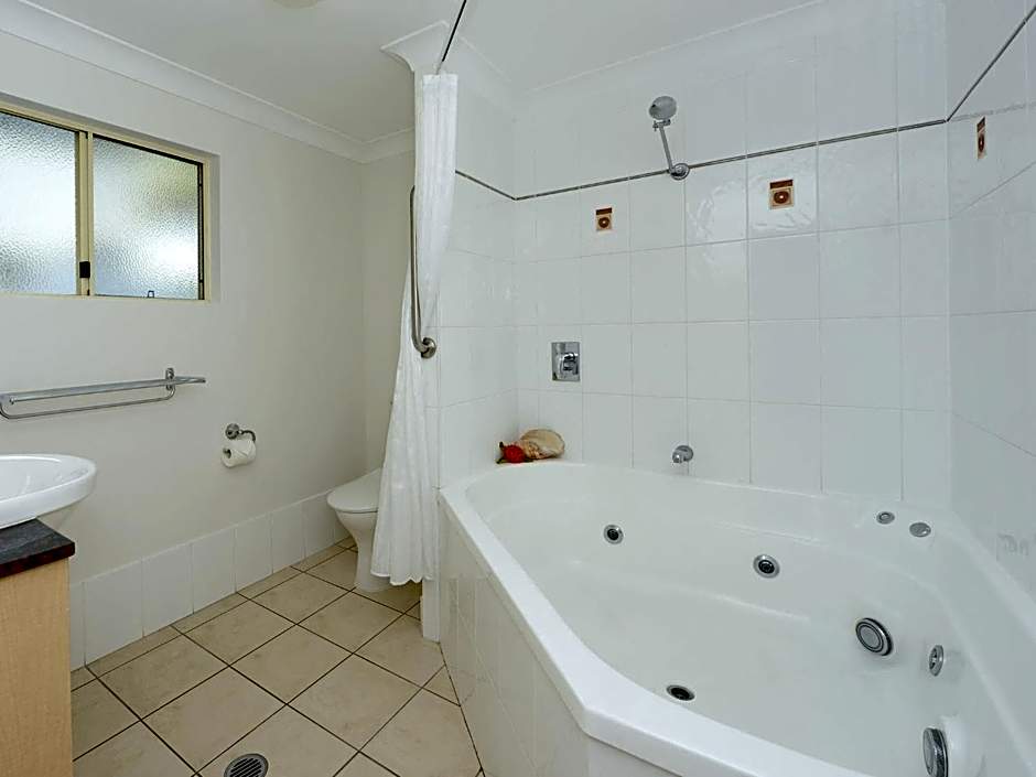 Central Plaza Port Douglas