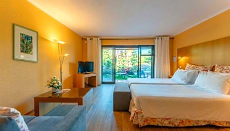 Studio with Side Sea View