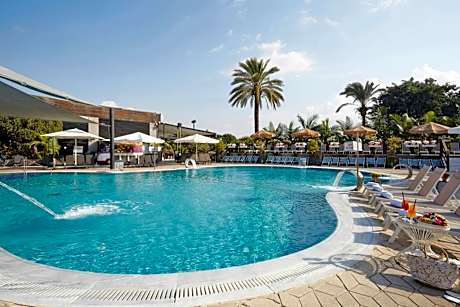 Dream Island Spa & Health Resort