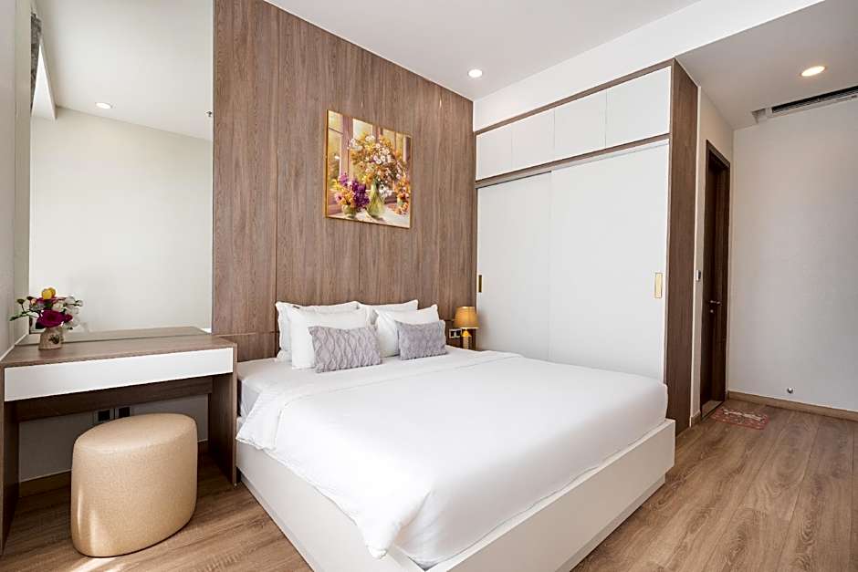 Convinia Luxury The Peak Midtown