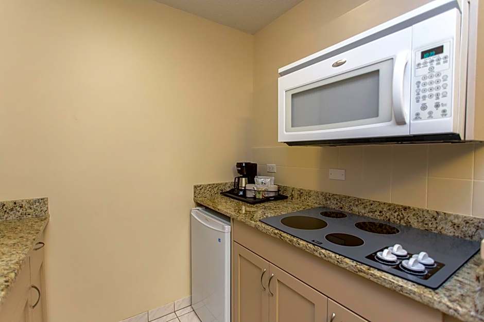 Campus Tower Suite Hotel