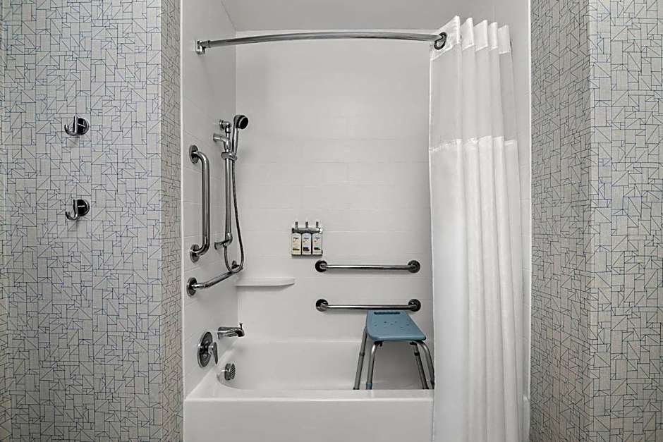 Holiday Inn Express & Suites West Melbourne By IHG