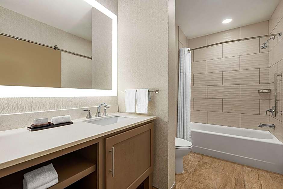 Embassy Suites by Hilton Round Rock