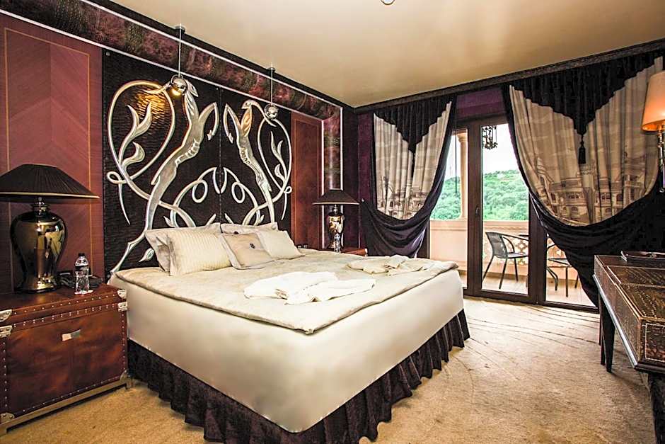 Royal Castle Design & SPA