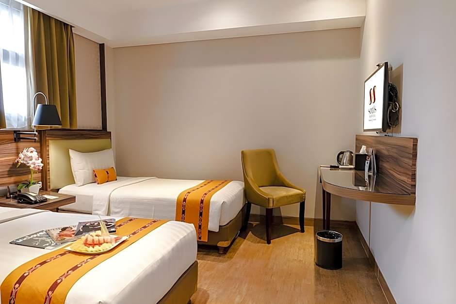 Sotis Hotel Falatehan