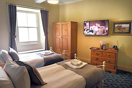 Superior Family Room