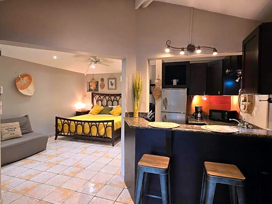 Les Balcons d'Oyster Pond