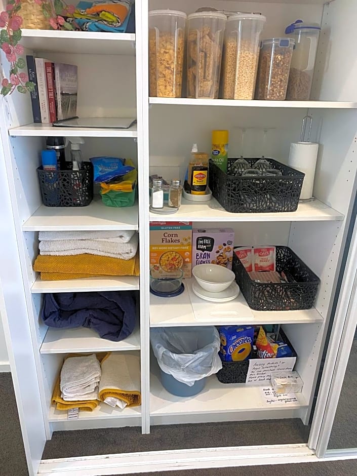 Ange's BnB - Self Contained Unit with Ensuite