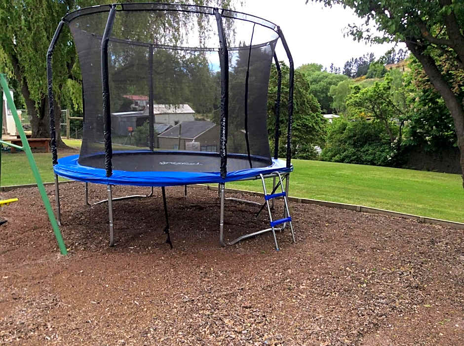 Alexandra Garden Court Motel