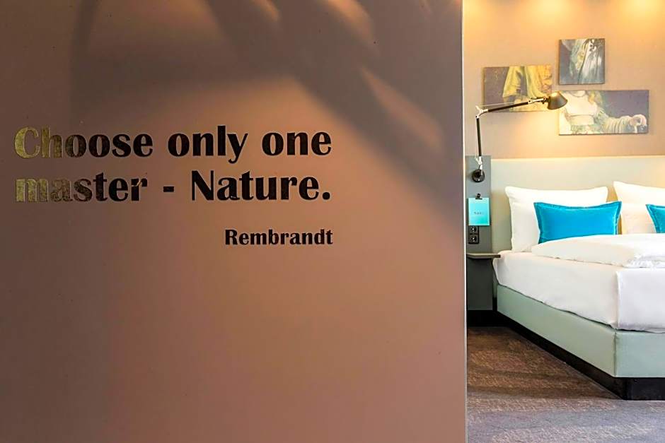 Motel One Amsterdam-Waterlooplein