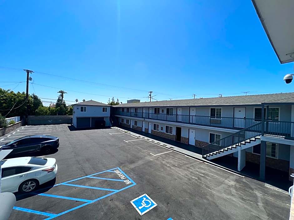 Sunshine Motel