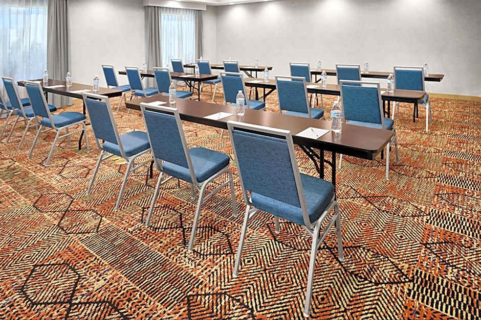 Hampton Inn By Hilton Vernon