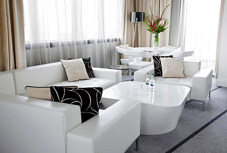 Crowne Plaza Manchester City Centre By IHG