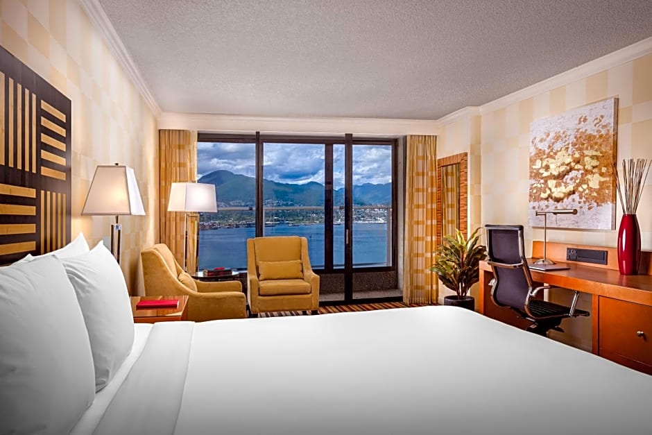 Pinnacle Hotel Harbourfront